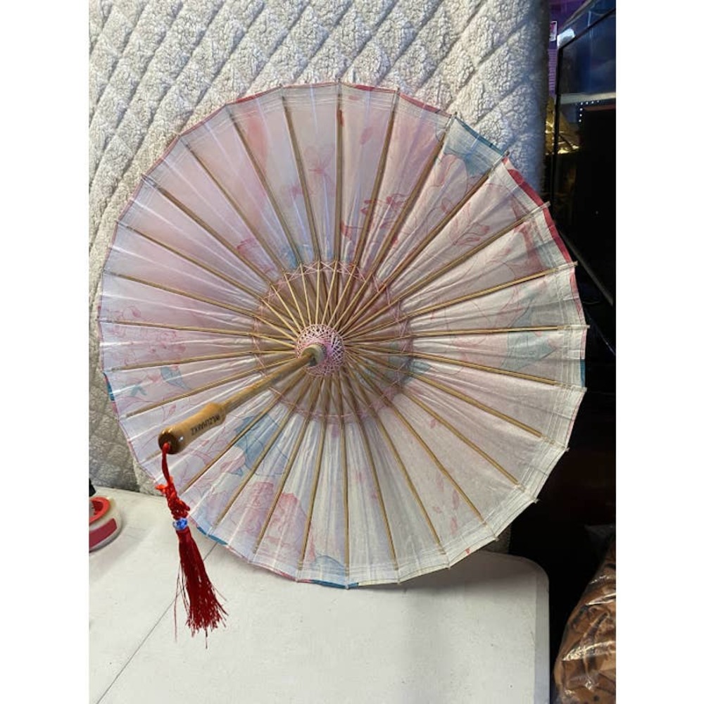 Chinese Paper Umbrella - Picture 5 of 6